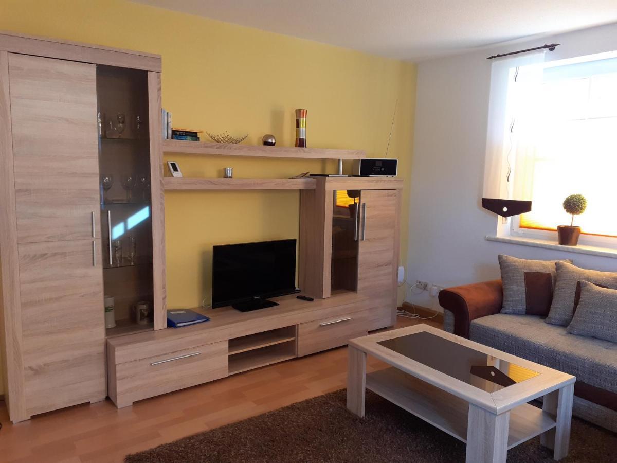 Ferienwohnung - August-Bebel-Str. 19 Oelsnitz  Exterior foto