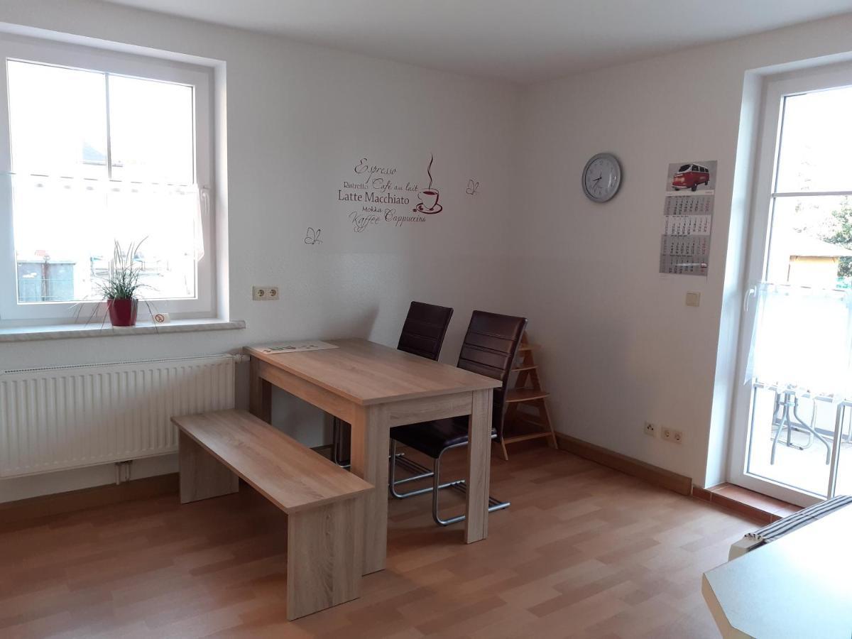 Ferienwohnung - August-Bebel-Str. 19 Oelsnitz  Exterior foto