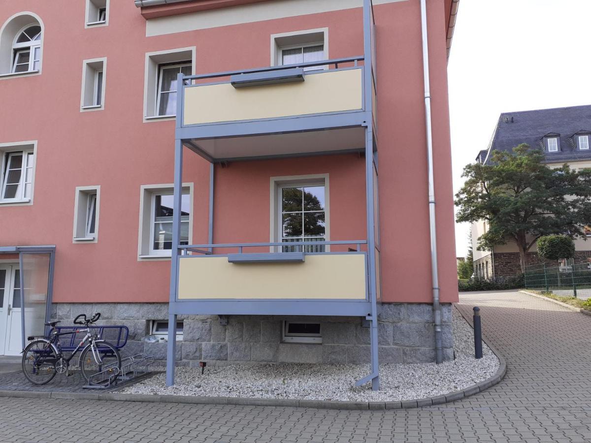 Ferienwohnung - August-Bebel-Str. 19 Oelsnitz  Exterior foto